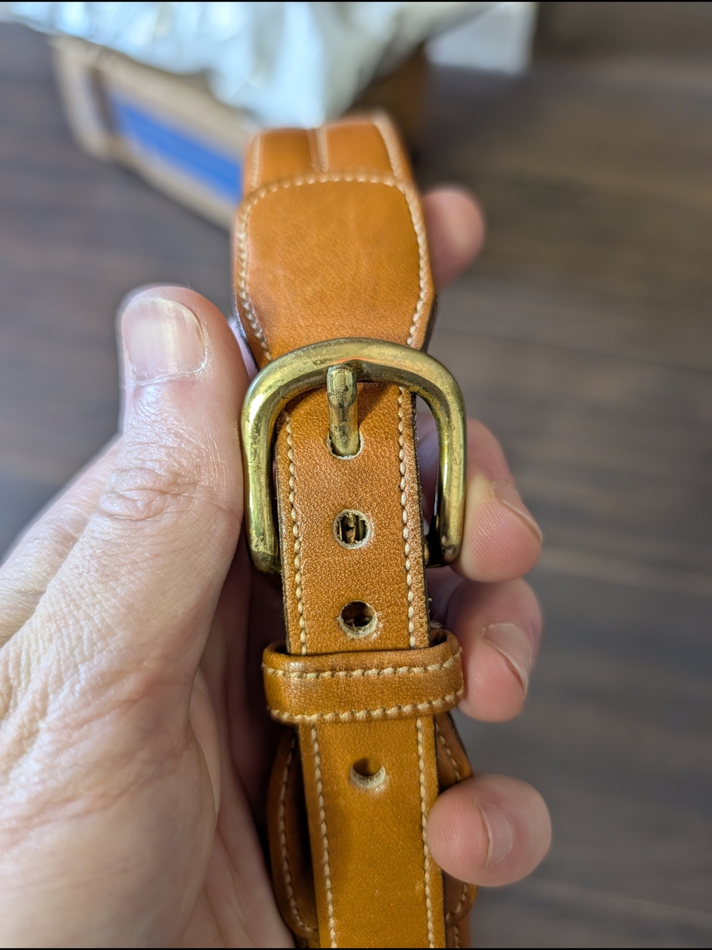 Dooney & Bourke Glove Leather Solid Brass Belt Vintage 40
